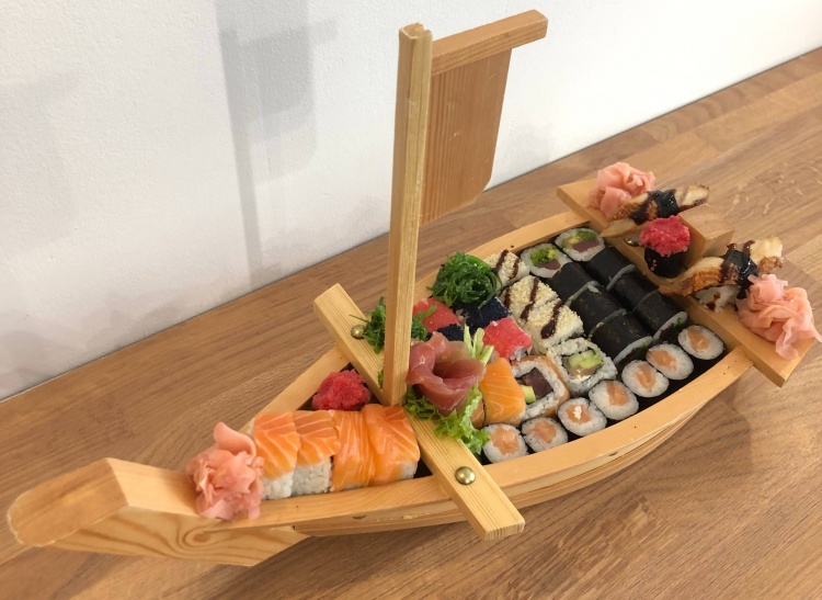 Prémium Sushi Hajó / Premium Sushi Ship